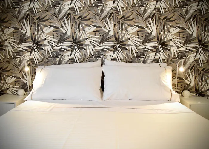 Pasitea - 1 Min Walk Tram To Duomo, Easy To Rho Fiera Apartment